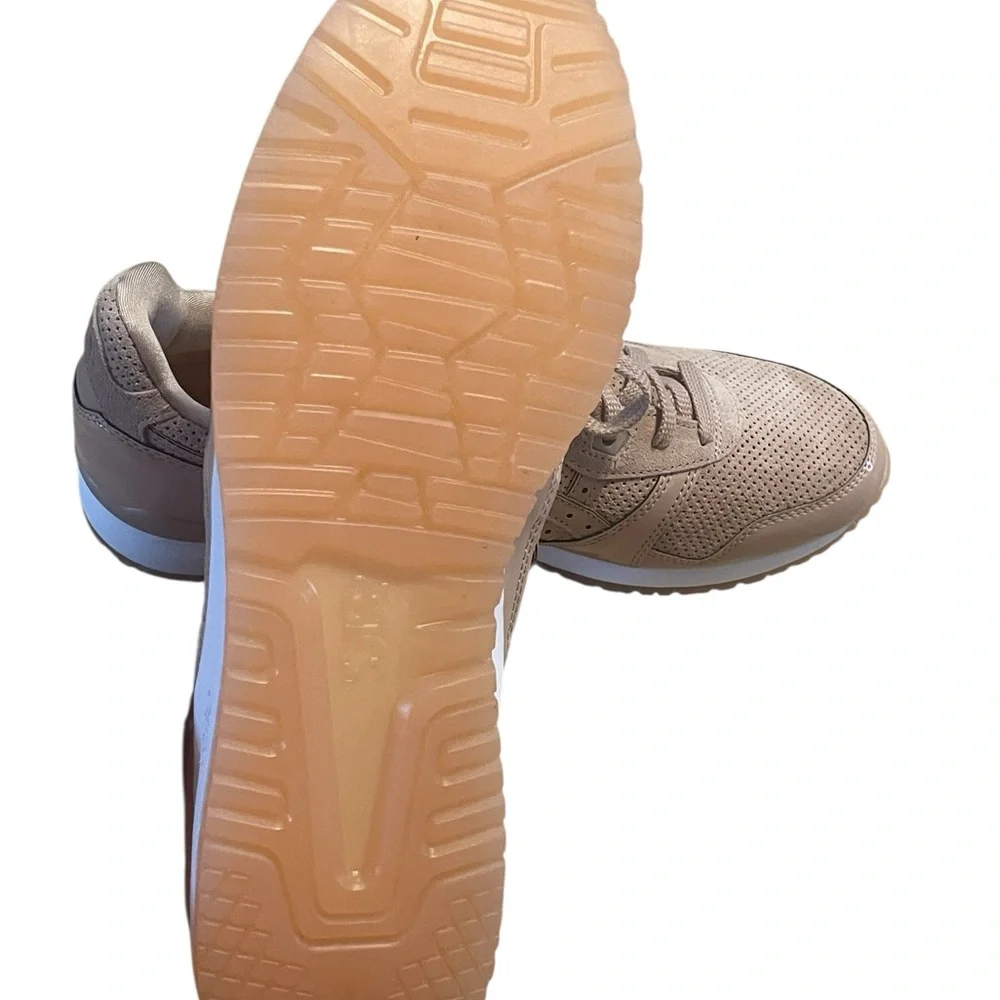 Asics brand new